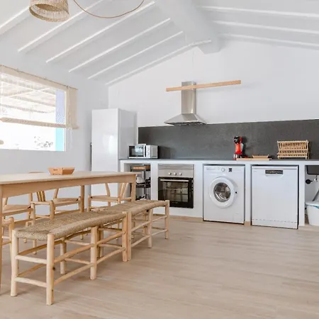 펜션 De L'angles Casa Poniente